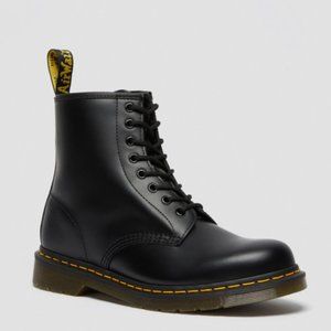 1460 Smooth Leather Lace up Dr Martens